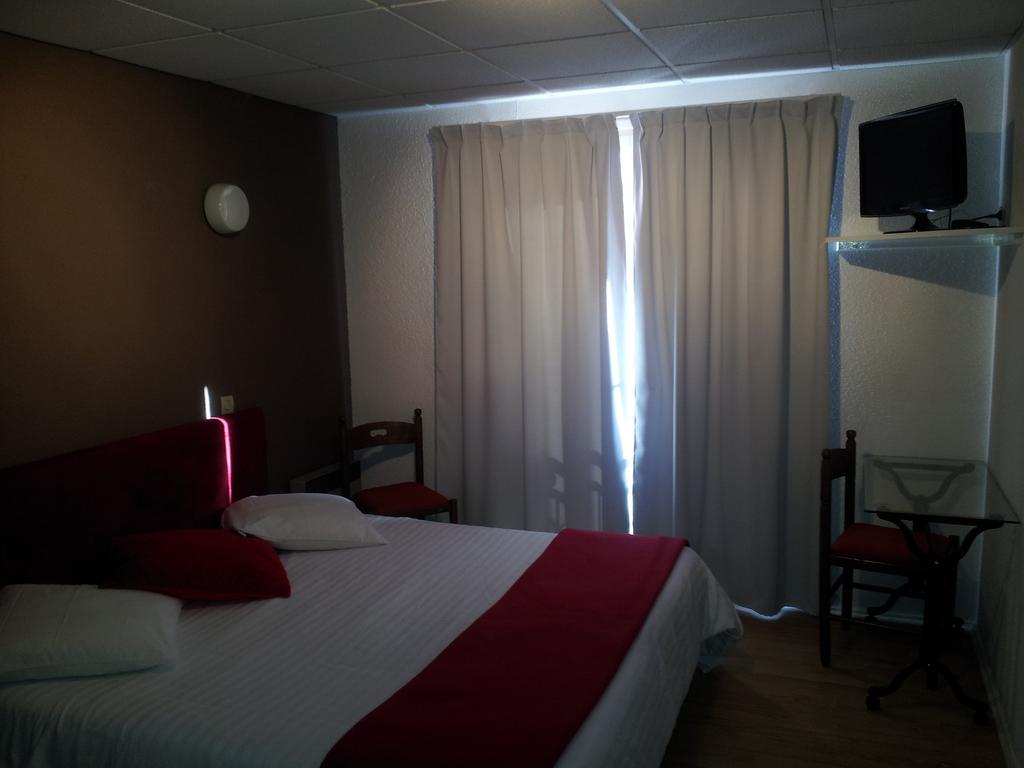 Le Clos Fleuri Bourg-de-Thizy Exterior foto